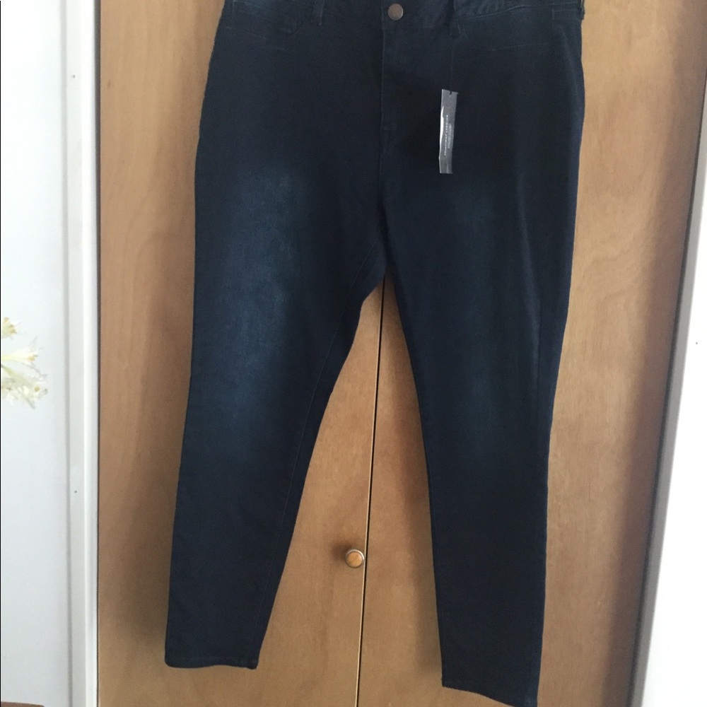 NWT Refuge Skintight Legging 16 Blue Jeans